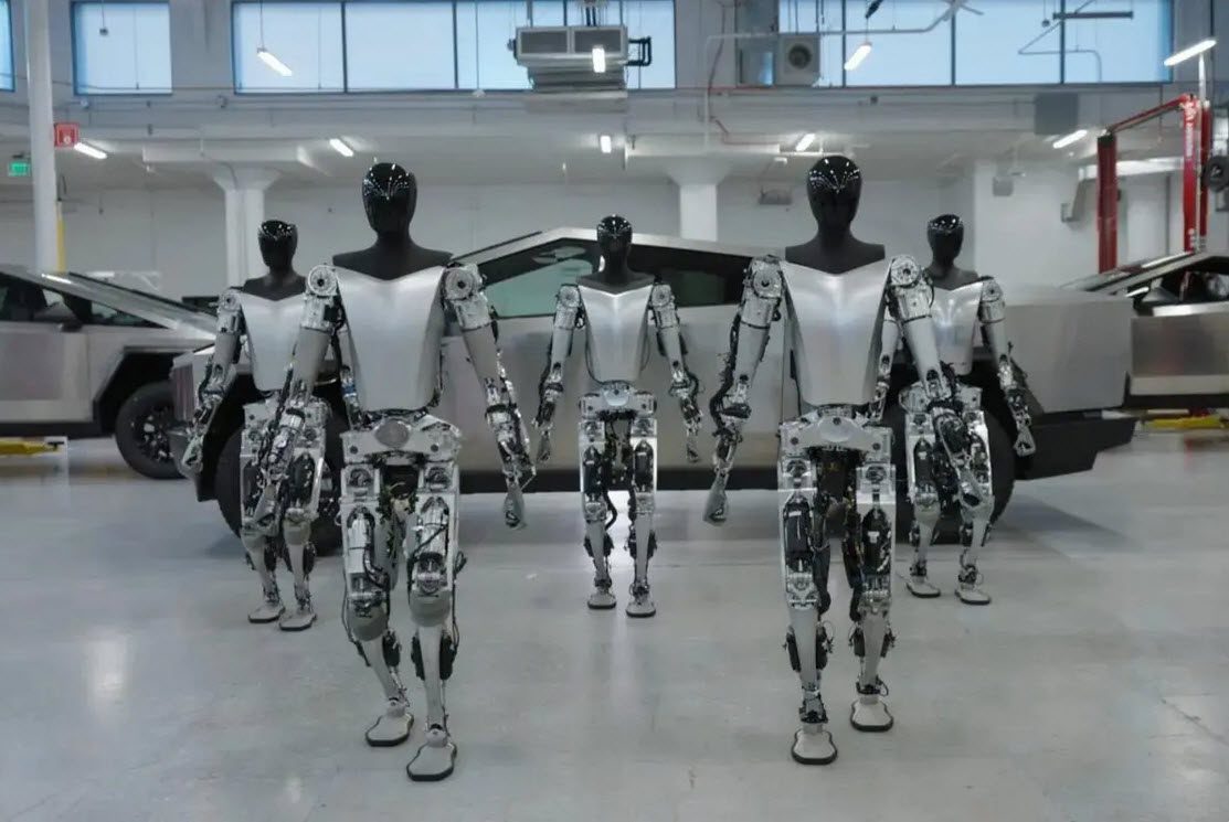 ربات انسان‌نمای تسلا اکنون با هوش مصنوعی، حرکات انسانی را یاد می‌گیرد